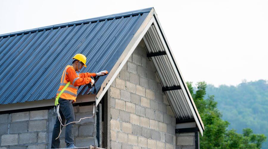 Expert Emergency Roof Repairs services in Cairo, MO